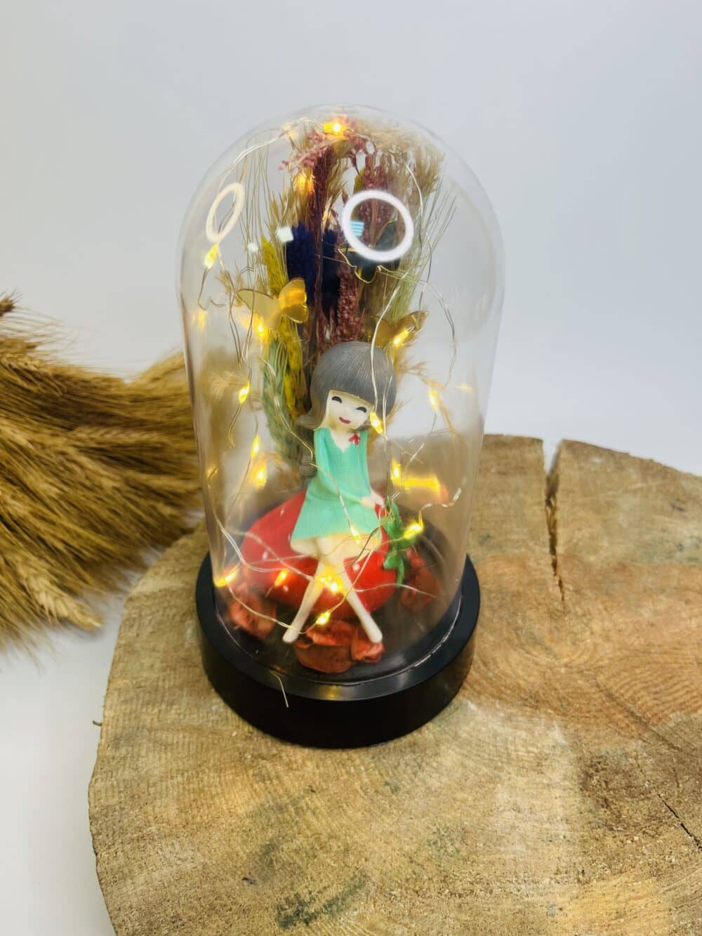 Led Işıklı Çilek Kız Dekoratif Fanus - Görsel 2