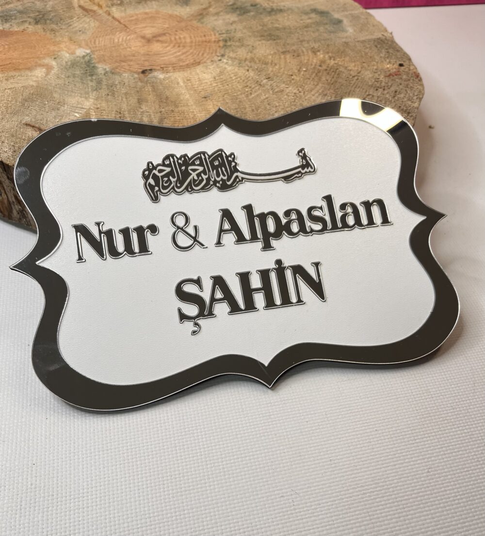 Besmeleli Pleksi Kapı Süsü